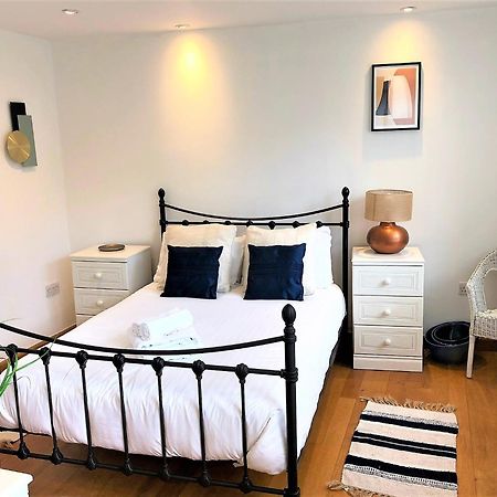 Prime Location! Detached Clifton Home With Parking Bristol Dış mekan fotoğraf
