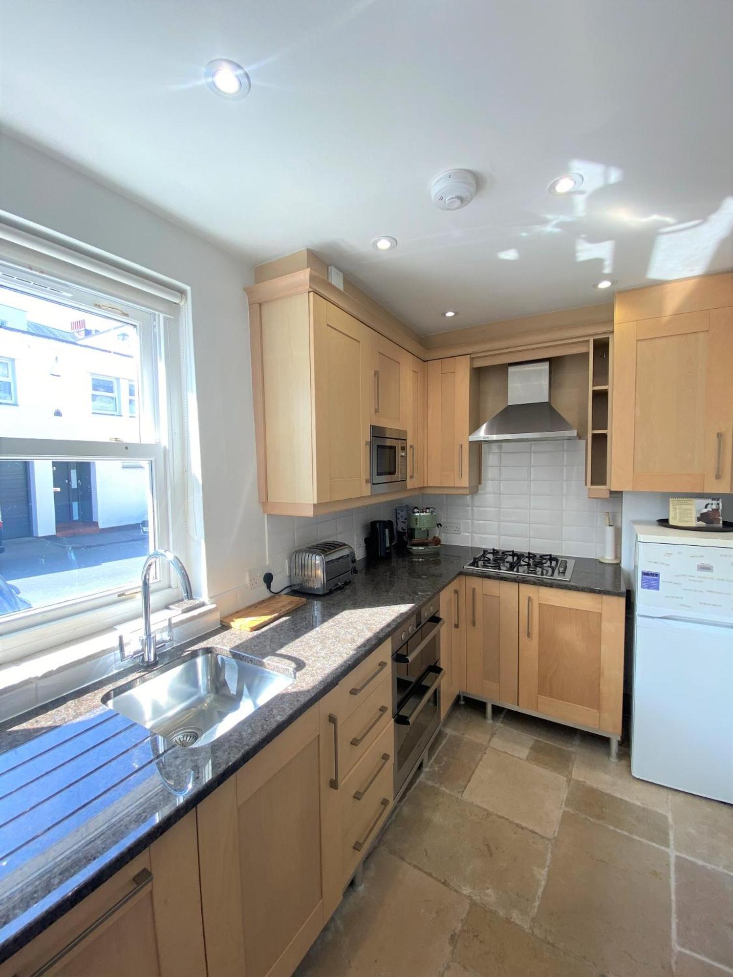 Prime Location! Detached Clifton Home With Parking Bristol Dış mekan fotoğraf